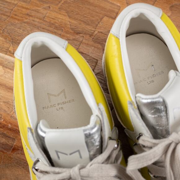 Marc Fisher LTD Merin 3 Shoe Womens 9 White Leather Lace Up Mid Casual Sneaker - Picture 6 of 7